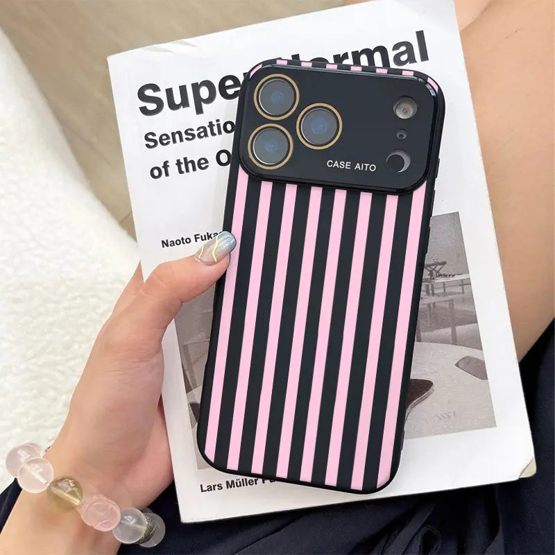 Bold High-Contrast Stripe Print Phone Case Delivers a Fun Retro Summer Vibe Who Love Understated yet Eye-Catching Style with Ultra Skin Friendly Touch, All Inclusive Lens Phone Case Suitable for Iphone 17 16 15 14 13 12