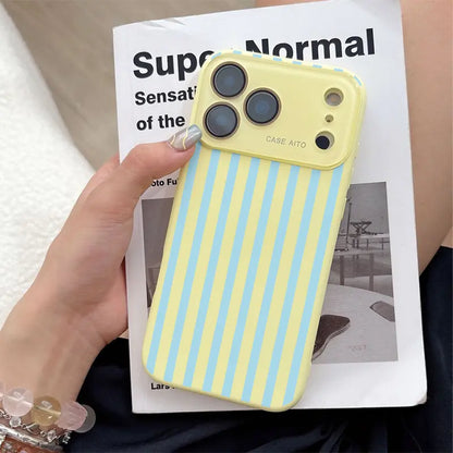 Bold High-Contrast Stripe Print Phone Case Delivers a Fun Retro Summer Vibe Who Love Understated yet Eye-Catching Style with Ultra Skin Friendly Touch, All Inclusive Lens Phone Case Suitable for Iphone 17 16 15 14 13 12